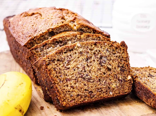moist banana nut bread