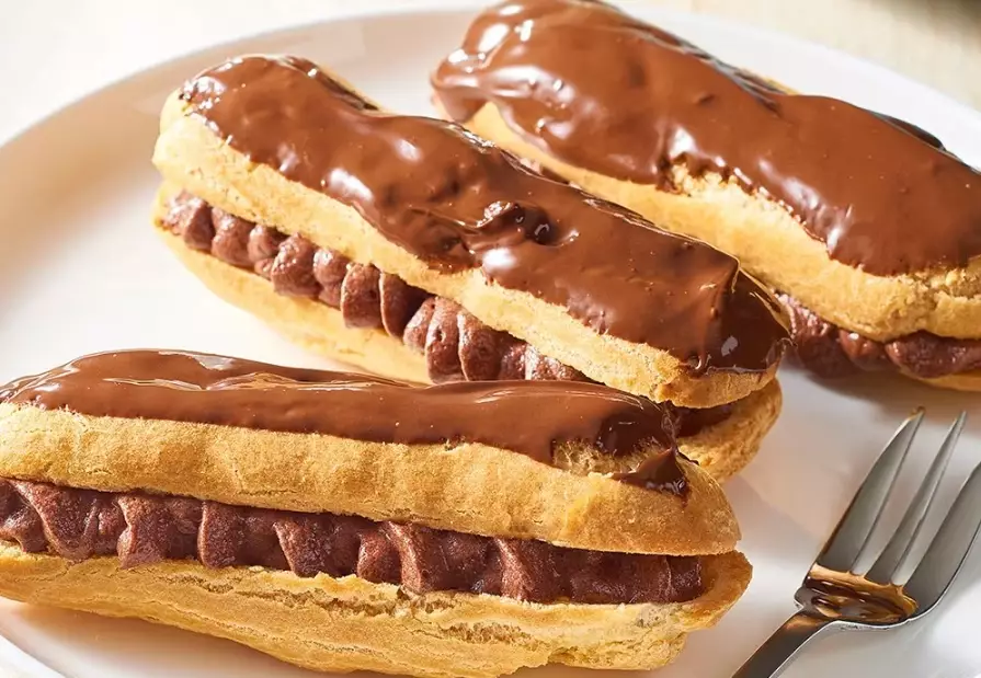 choux pastry for eclairs