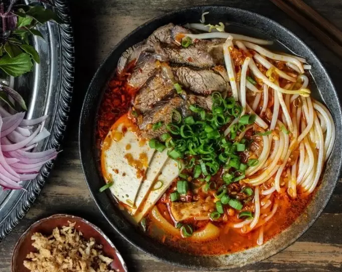 how to make bun bo hue