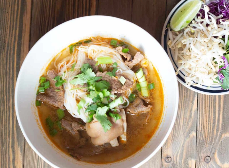 Vietnamese spicy beef noodle soup