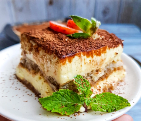 authentic tiramisu