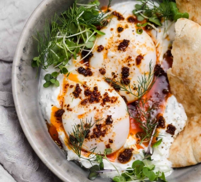 Turkish yogurt eggs