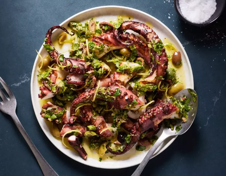 how to cook octopus tender