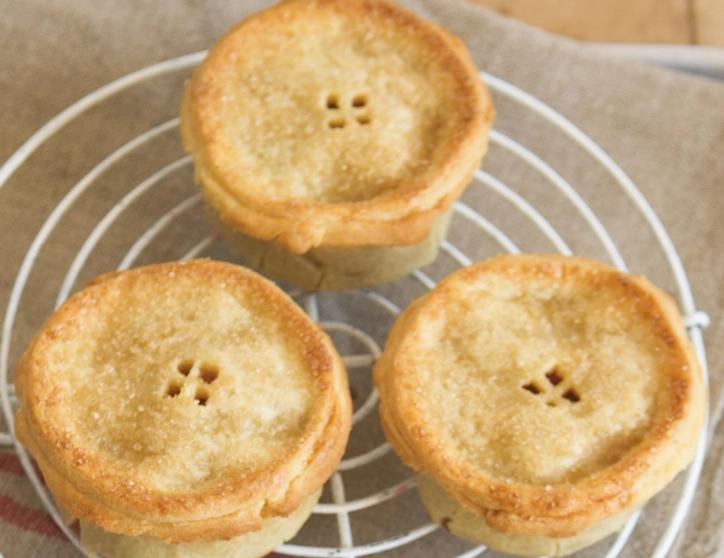 easy shortcrust pastry easy shortcrust pastry