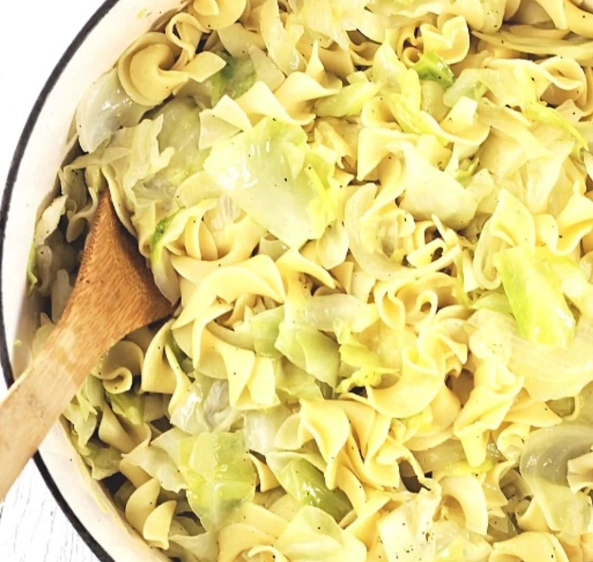 healthy cabbage noodle stir fry