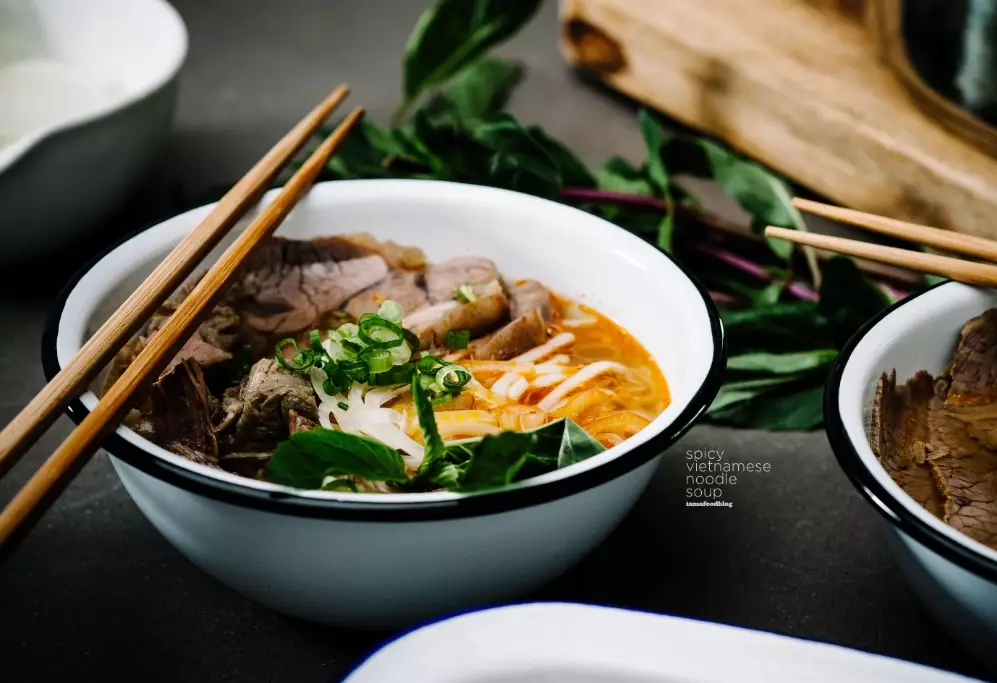 vietnamese beef noodle soup